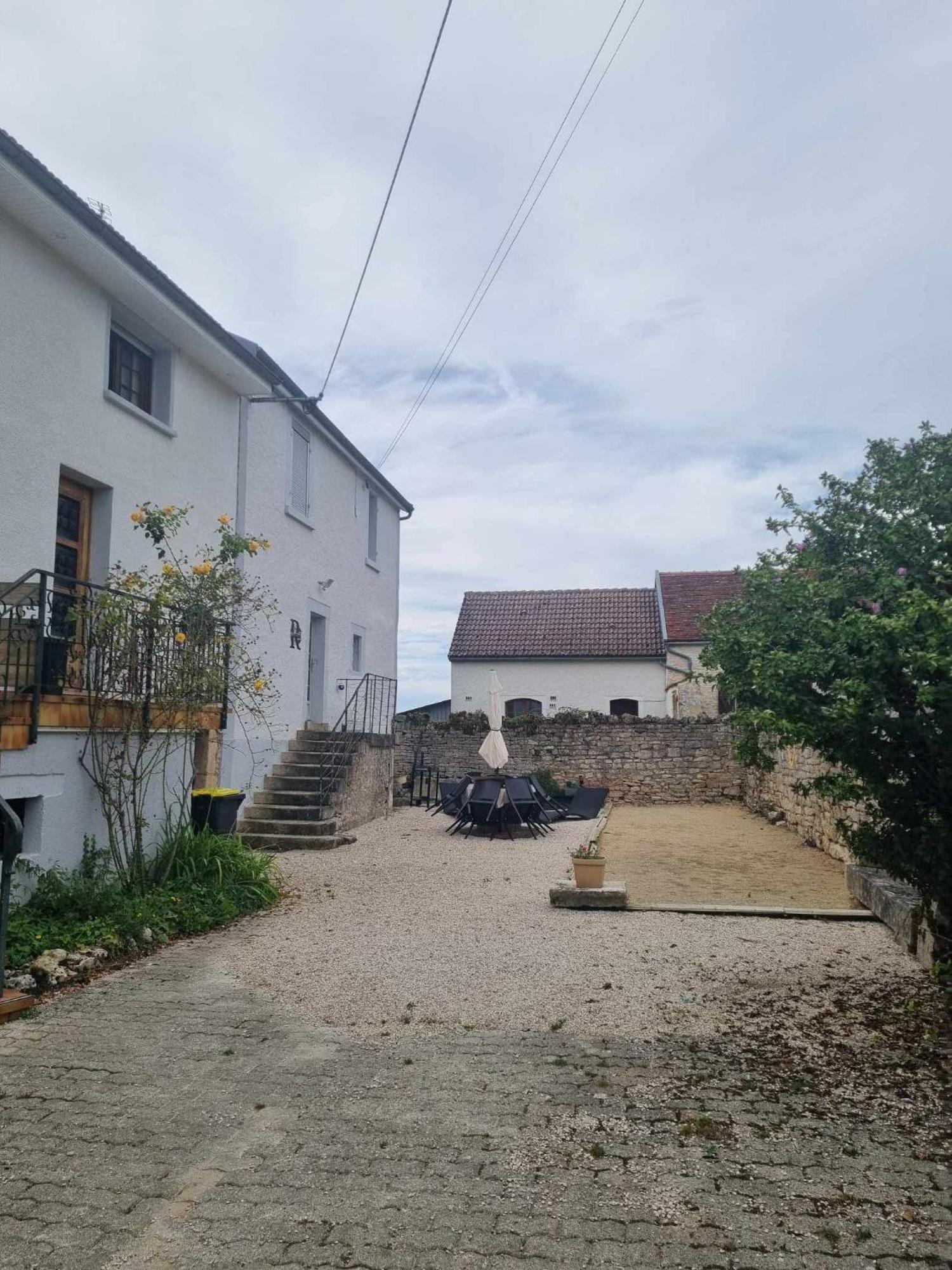 Le Rocagermanois - Jolie Maison De Village Saint-Germain-le-Rocheux Zewnętrze zdjęcie
